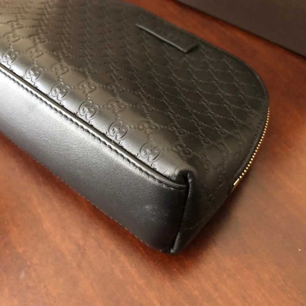 Gucci Black Guccissima Leather Cosmetic Bag - Picture 8 of 8